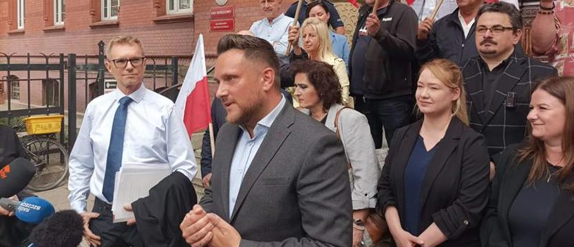 Sprawa przeciw Romianowskiemu umorzona. Przewodniczący klubu PiS zadowolony