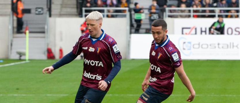 Piłka nożna. Pogoń młodzieży i nudna końcówka PKO BP Ekstraklasy...