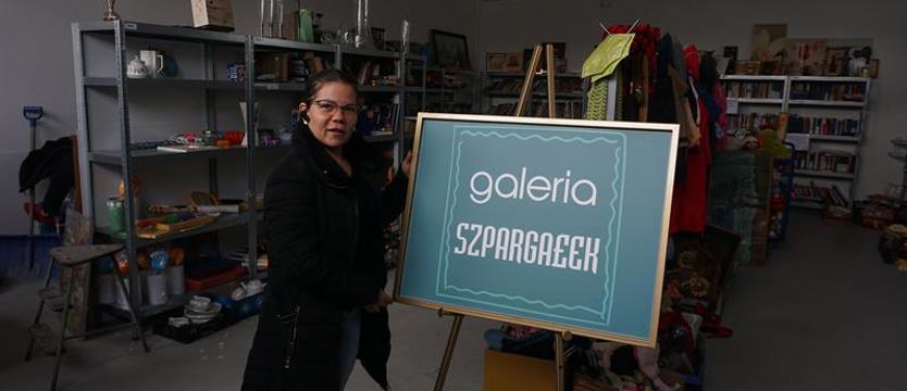 Charytatywna Galeria Szpargałek. Trzeba tylko dokręcić kopytka
