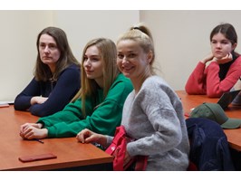 Uniwersytet Szczeciński dla Ukrainy. Ruszyły kursy języka polskiego