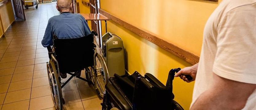 Pracują normalnie, tak jak inni