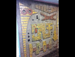 Mozaiki do ocalenia. Czy miasto zachowa dzieła sztuki z czasów PRL?