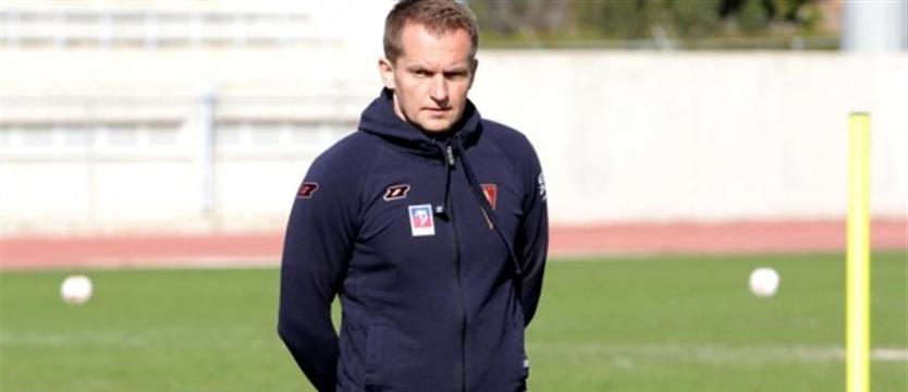 Piłka nożna. Doktor Bartosz Paprota dba o zdrowie portowców