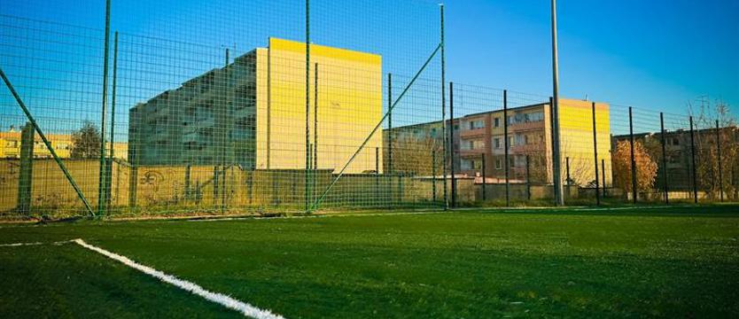 Szkolne boisko po modernizacji. Lepsze warunki do gry i zabawy