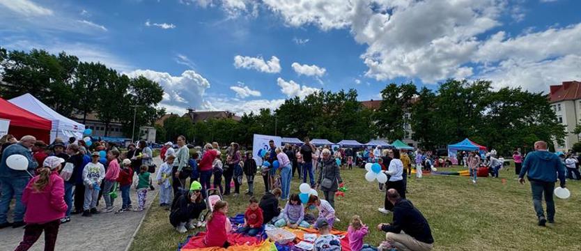 Wyższe wynagrodzenia dla rodzin zastępczych zawodowych w Szczecinie