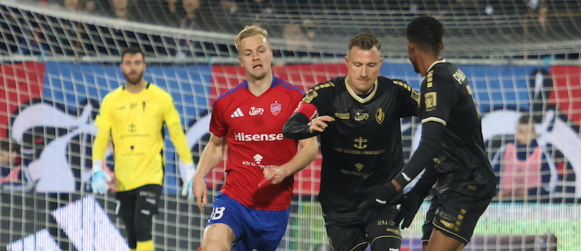 Piłka nożna. Pogoń nie gra bez Grosika!