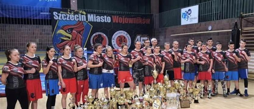 Boks. Szkoła mistrzów z Mazurskiej