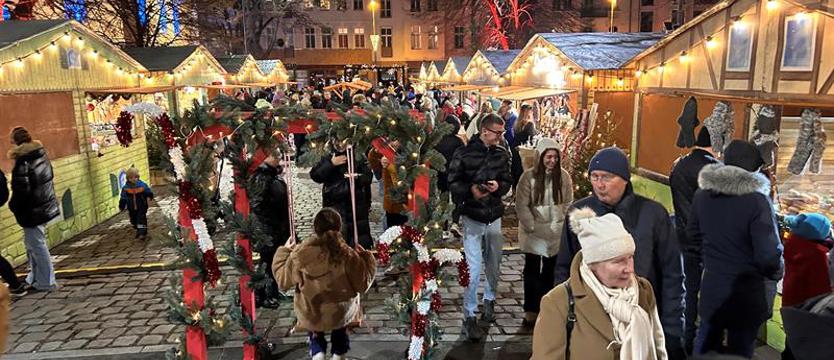 Świąteczny Jarmark na Placu Rybaka