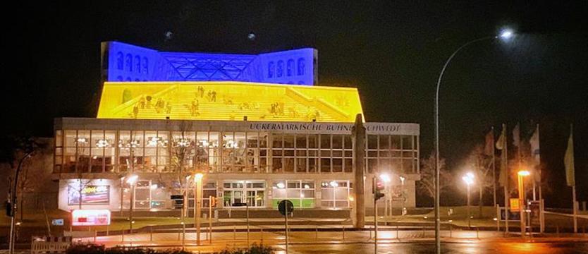 Siła protestu i pomocy