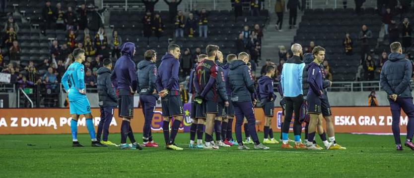 Piłka nożna. Pogoń z Rakowem w 1/8 Pucharu Polski