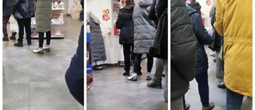 Jedno okienko i tłum petentów