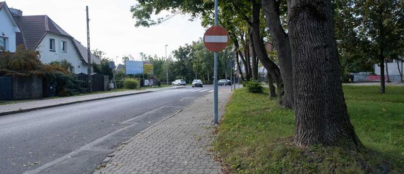 Dwa kilometry z nową nawierzchnią na ulicy Nehringa w Szczecinie