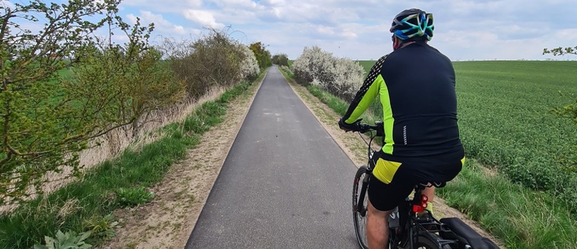 Otwarto kolejny etap ścieżki rowerowej z Niemiec do Szczecina. Muzeum w Krackow zaprasza