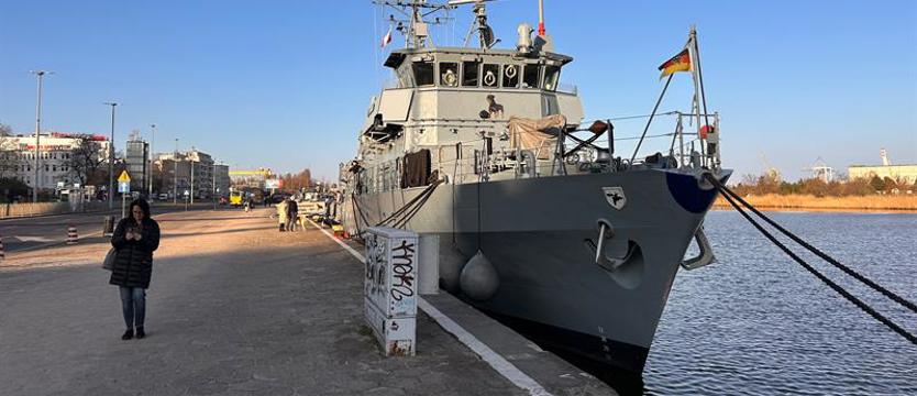 Niemiecki okręt wsparcia nurkowego FGS Rottweil w Szczecinie