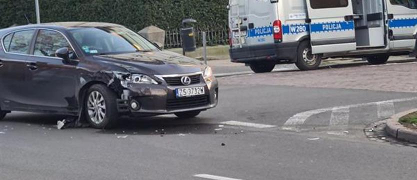Kolizja na skrzyżowaniu Pocztowej i Mickiewicza