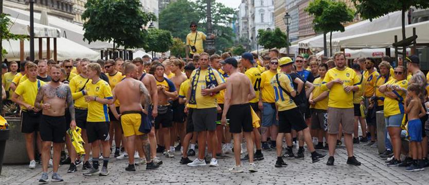 Piłka nożna. Wkraczamy na pucharowe salony