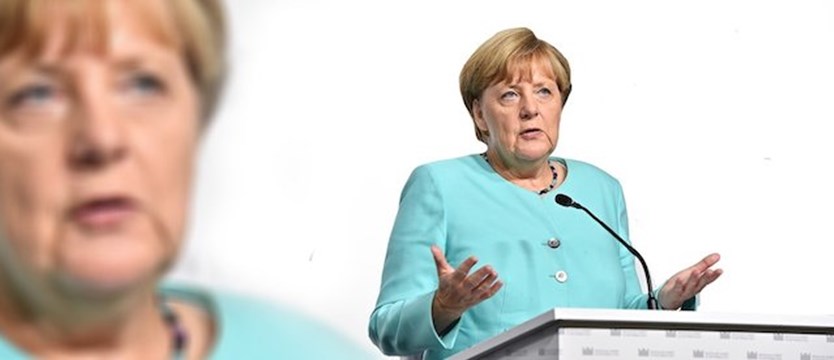Kanclerz Merkel wstrzymuje decyzję o tzw. twardym lockdownie na Wielkanoc