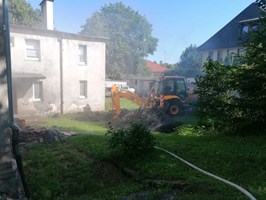 Uszkodzona rura gazowa w Połczynie Zdroju. Ewakuacja okolicznych mieszkańców