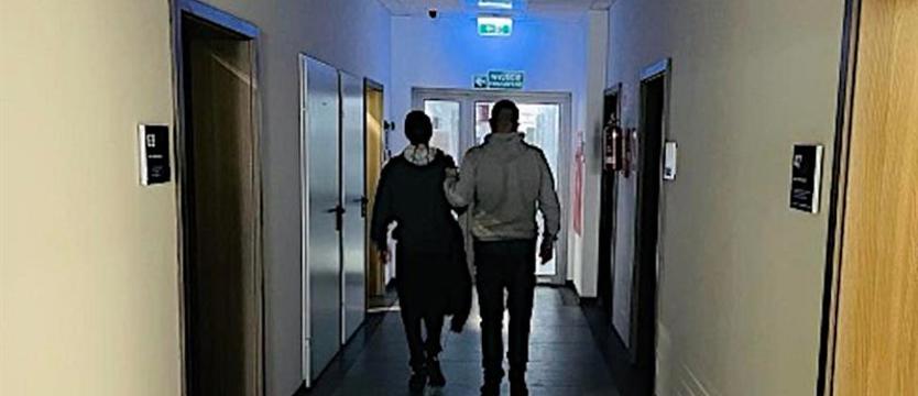 Skusili się na metalowe elementy