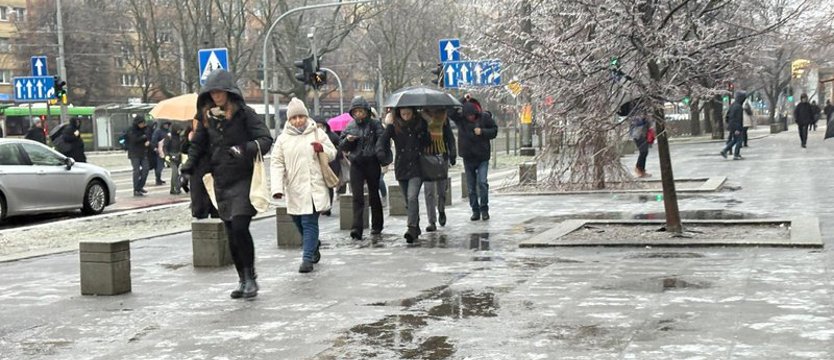 Ponad 400 pacjentów po upadkach na lodzie trafiło na SOR-y w Szczecinie