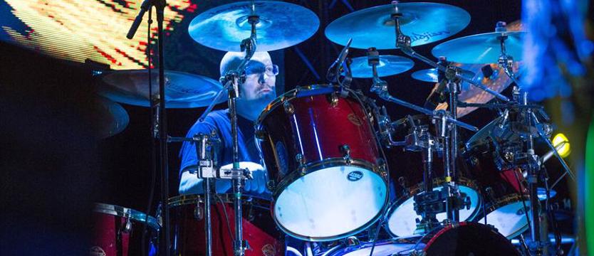 Był rytmem serca Perfectu. Zmarł perkusista Piotr Szkudelski