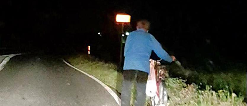 95-latek wracał o zmroku z grzybobrania. Pomogli druhowie z OSP