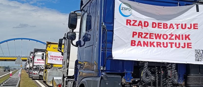 Wkrótce koniec blokady węzła Pyrzyce. Protestujący przewoźnicy powrócą za tydzień.