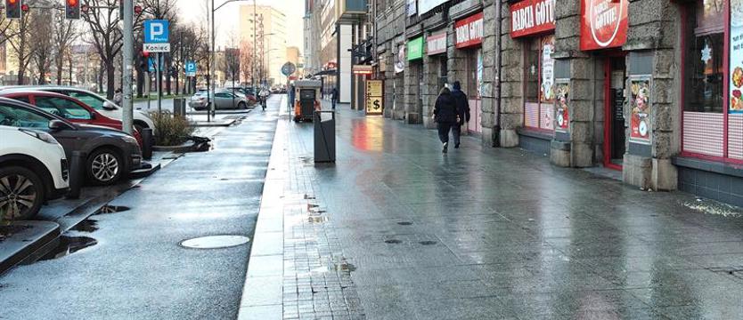 Śladem naszych publikacji. Ławki powrócą?