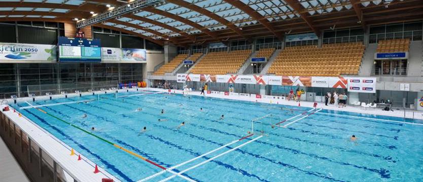 Floating Arena po półrocznej przerwie. Basen droższy i mniej dostępny