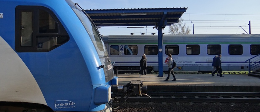 Awaria urządzeń sterowania ruchem na stacji Szczecin Dąbie. Wstrzymano ruch pociągów
