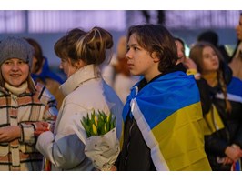 Uczcili pamięć obrońców. W rocznicę rosyjskiej agresji na Ukrainę