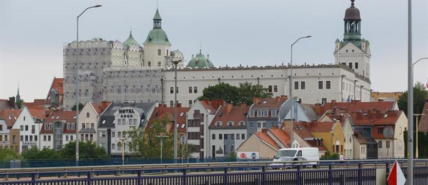 Wejdź na najwyższą z zamkowych wież