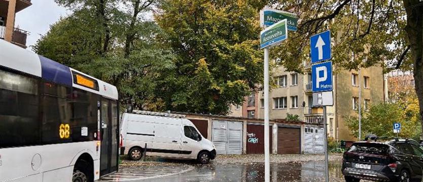 Kontrowersje wokół petycji dotyczącej ulicy Mazowieckiej 