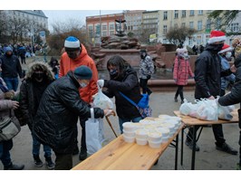 Wigilijne „Spotkanie przy zupie” na placu Tobruckim w Szczecinie