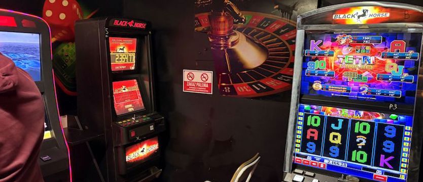 Zamknęli nielegalny salon gier hazardowych w Chojnie