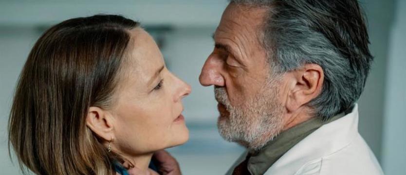 Co się wydarzyło w Paryżu. Prywatne śledztwo pani psychiatry