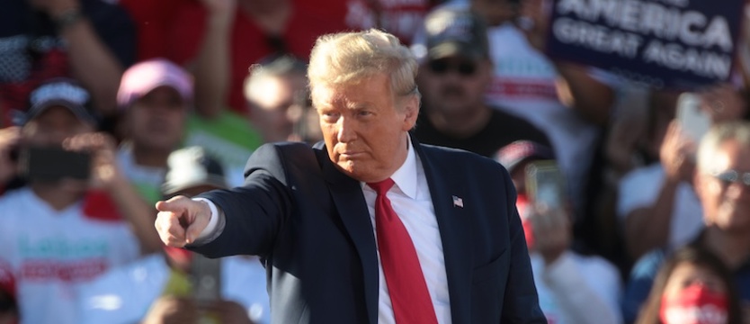 Strzały na balu z udziałem Trumpa. 31-letni napastnik w rękach policji