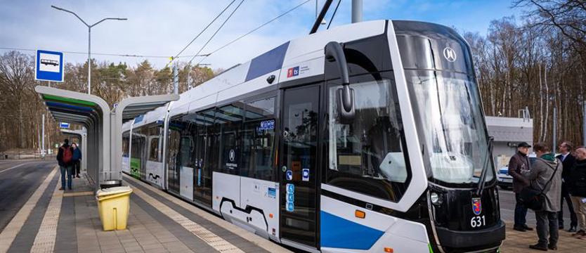 Wszystkie Gammy już w Szczecinie. Ostatni z 12 wagonów dotarł do zajezdni Pogodno