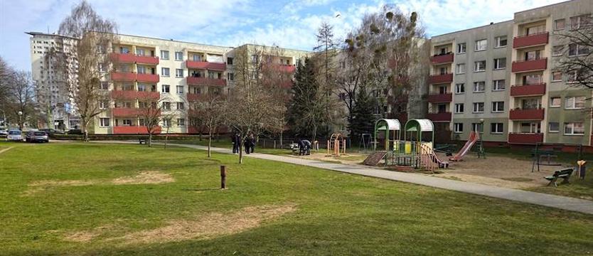 Miejsce spotkań i rodzinnej rekreacji. Pokolenia, zieleń i os. Książąt Pomorskich