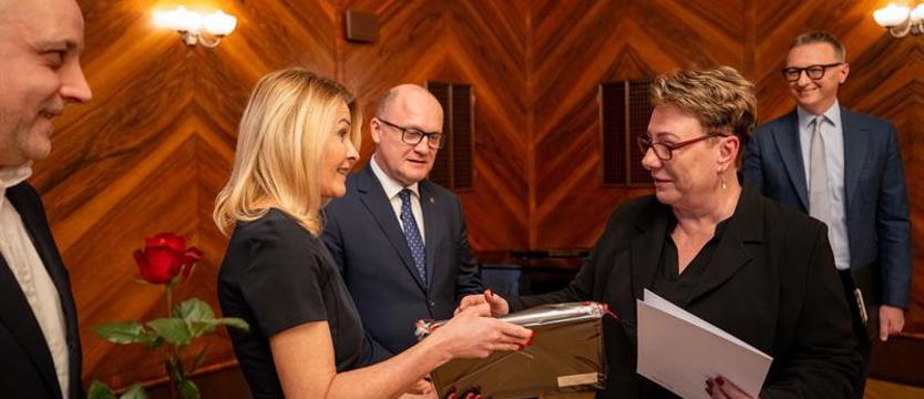 Pracownicy sfery społecznej nagrodzeni. Za pomoc i zaangażowanie