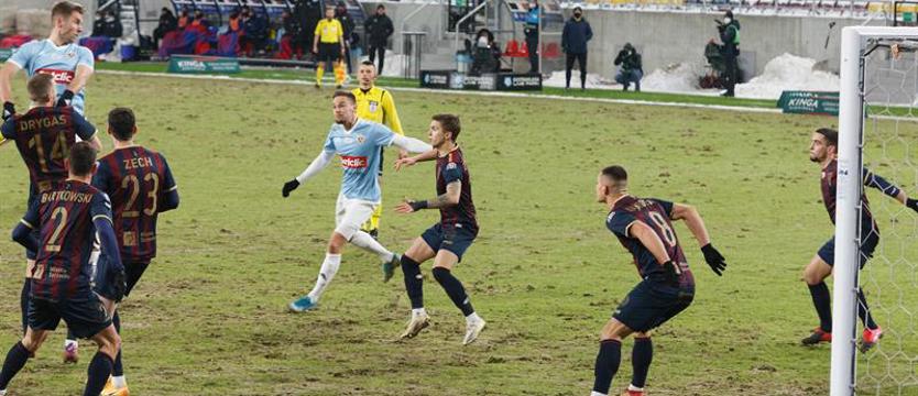 Piłka nożna. Pogoń podejmie Piasta w Pucharze Polski