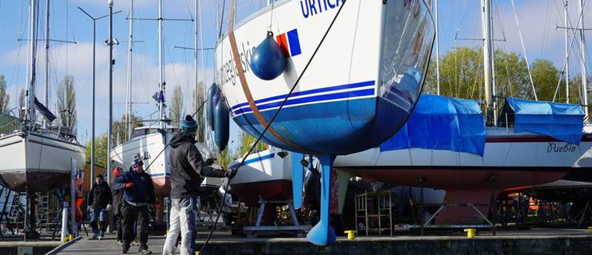 Jachty zwodowane. Czas na sezon żeglarski