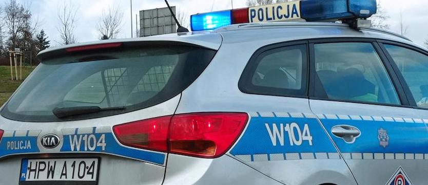 68-latek jechał autostradą pod prąd na elektrycznej hulajnodze