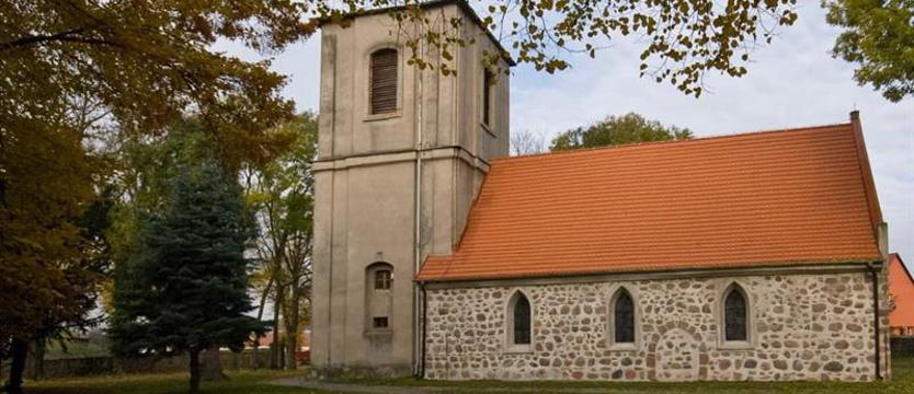 Sobotnia wyprawa historyczna. W poszukiwaniu funeralnych artefaktów