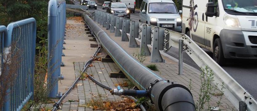 Chodnik nie dla wodociągu