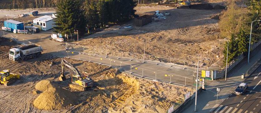 Trwa budowa stadionu Arkonii. Inwestycja z lotu ptaka