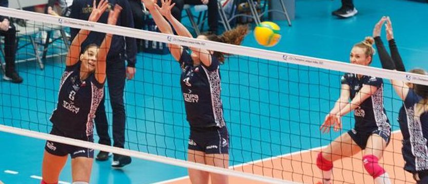 Siatkówka. Grupa Azoty Chemik lepsza w tie-breaku