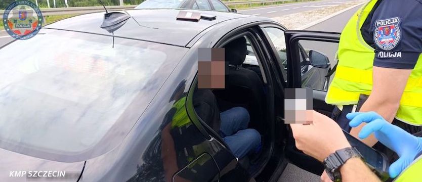 Policjanci ze Szczecina udaremnili próbę przemytu migrantów