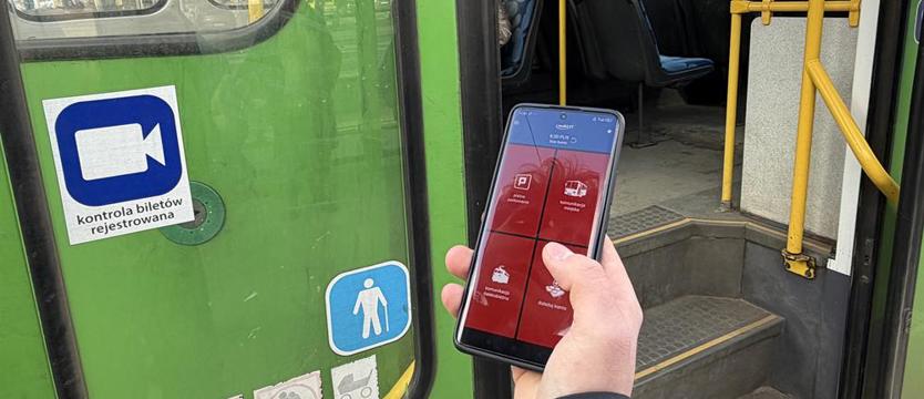 Przesunęli obowiązek aktywacji cyfrowego biletu komunikacji miejskiej w Szczecinie