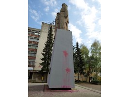 Pomnik Braterstwa Broni w Nowogardzie zdewastowany